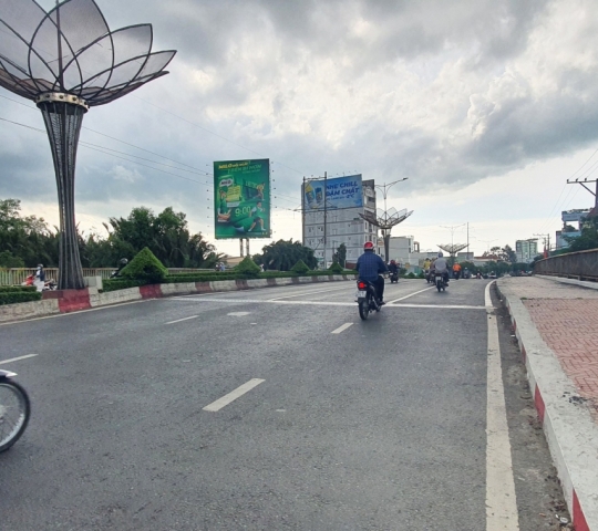 Billboard - Cầu Trung Lương, Tiền Giang